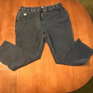 Stretchy waist jeans